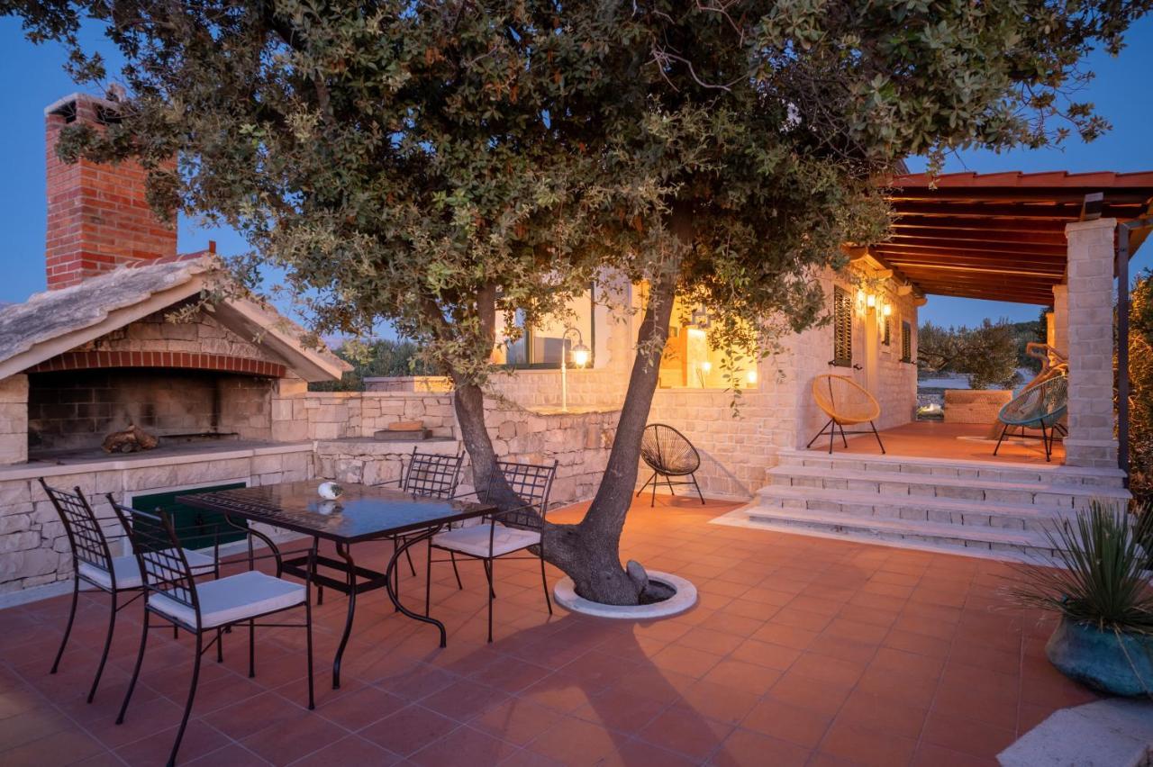 Olive Park House Brac Villa Povlja  Exteriör bild