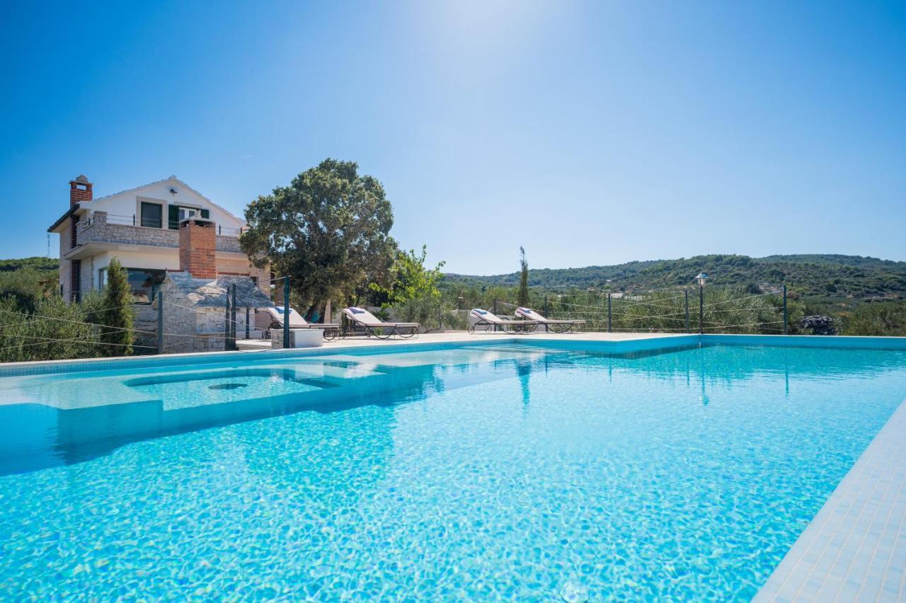 Olive Park House Brac Villa Povlja  Exteriör bild