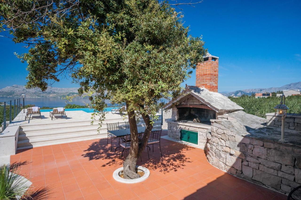 Olive Park House Brac Villa Povlja  Exteriör bild